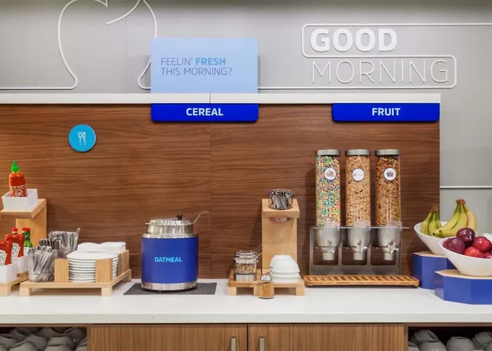 Hotel Express & By Ihg
