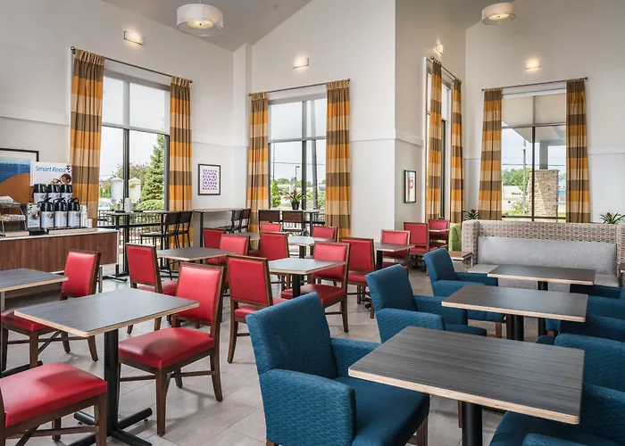 Express & By Ihg Hotel Springfield