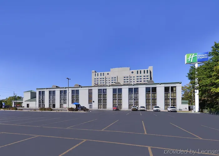 Express & By Ihg Hotel Springfield